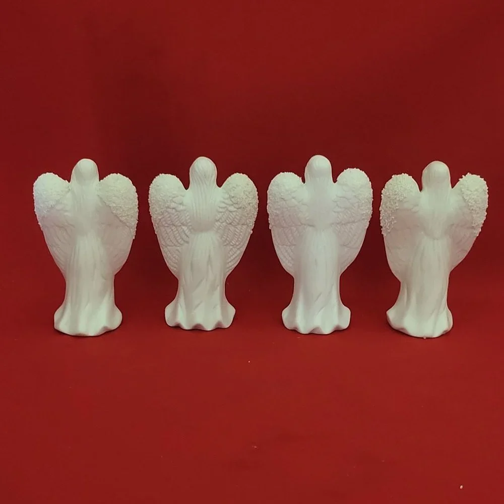 N/A figurine white